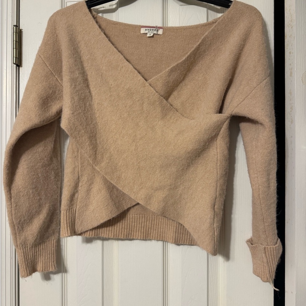 Andrew Marc Women's V-Neck Sweater in Tan